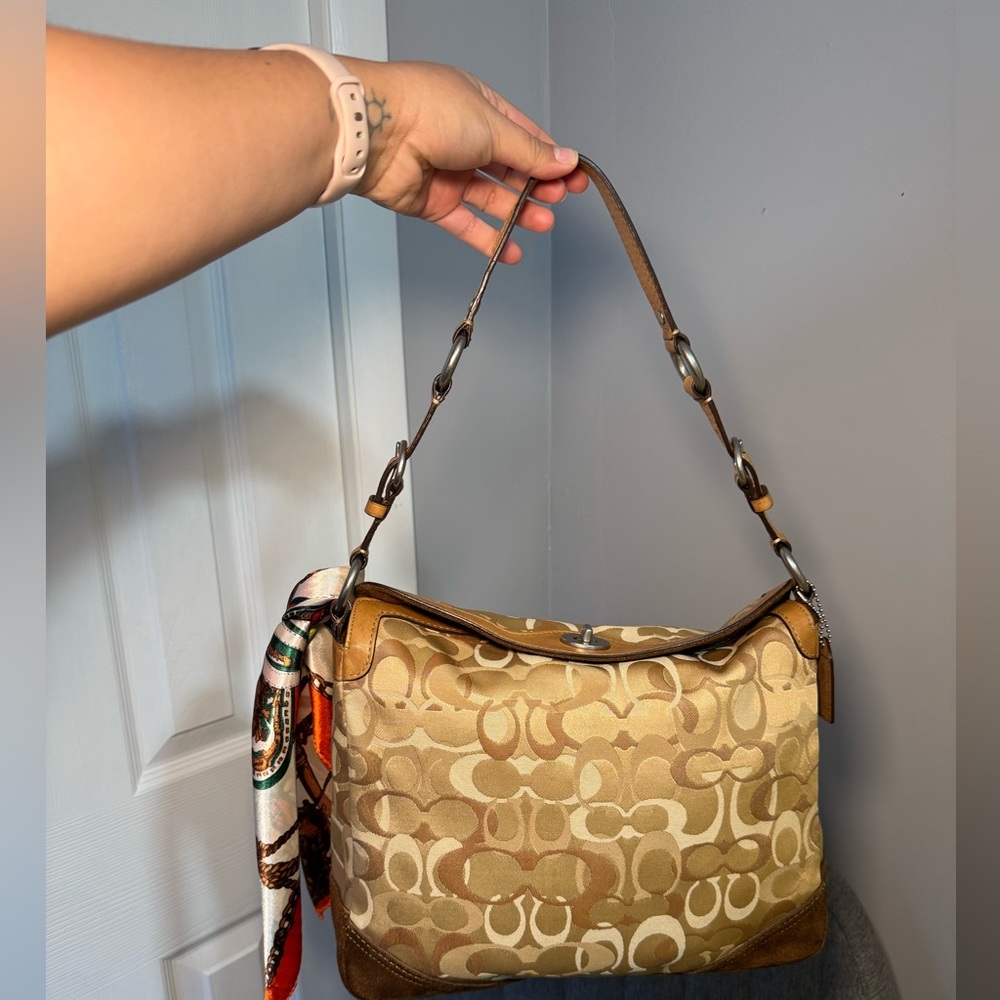 Coach Chelsea Hobo 10143 Signature Bag —Suede Trim, Satin Scarf,Original Hangtag - Picture 3 of 11